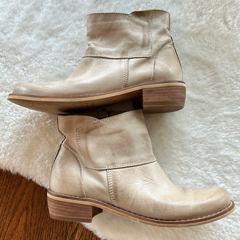 Ouye boots (made in Italy). Leather!